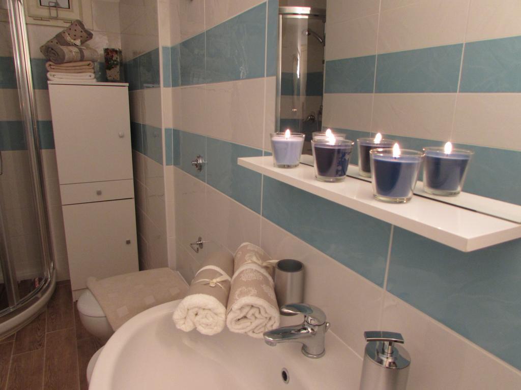 Casa Micheli In Centro Ex Frattina Luxury Apartment Roma Habitación foto